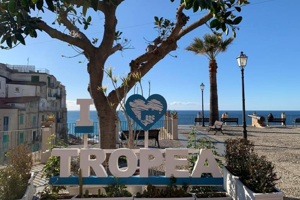 Boutique Apartment With Beach Within Walking Distance, Near Tropea Parghelia Εξωτερικό φωτογραφία