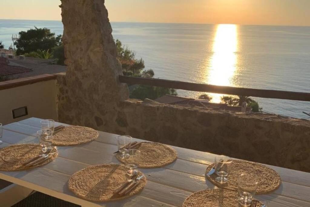Boutique Apartment With Beach Within Walking Distance, Near Tropea Parghelia Εξωτερικό φωτογραφία