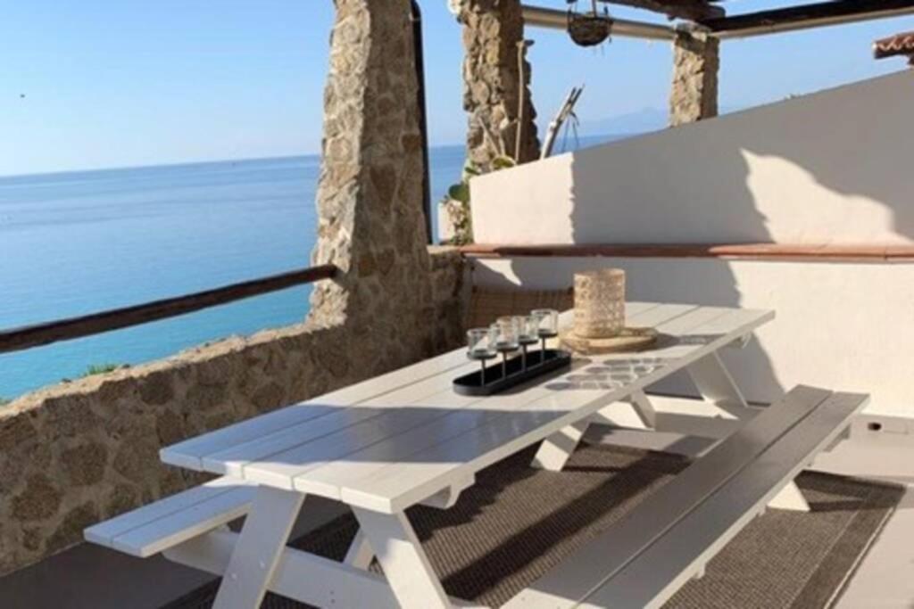 Boutique Apartment With Beach Within Walking Distance, Near Tropea Parghelia Εξωτερικό φωτογραφία