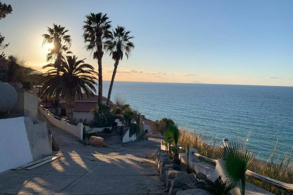 Boutique Apartment With Beach Within Walking Distance, Near Tropea Parghelia Εξωτερικό φωτογραφία