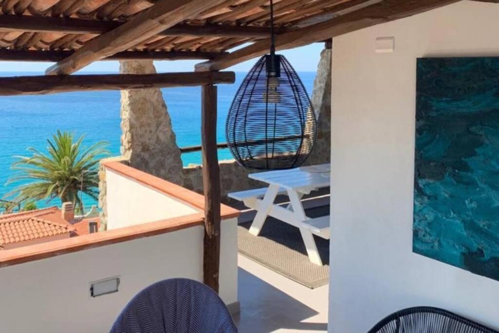 Boutique Apartment With Beach Within Walking Distance, Near Tropea Parghelia Εξωτερικό φωτογραφία